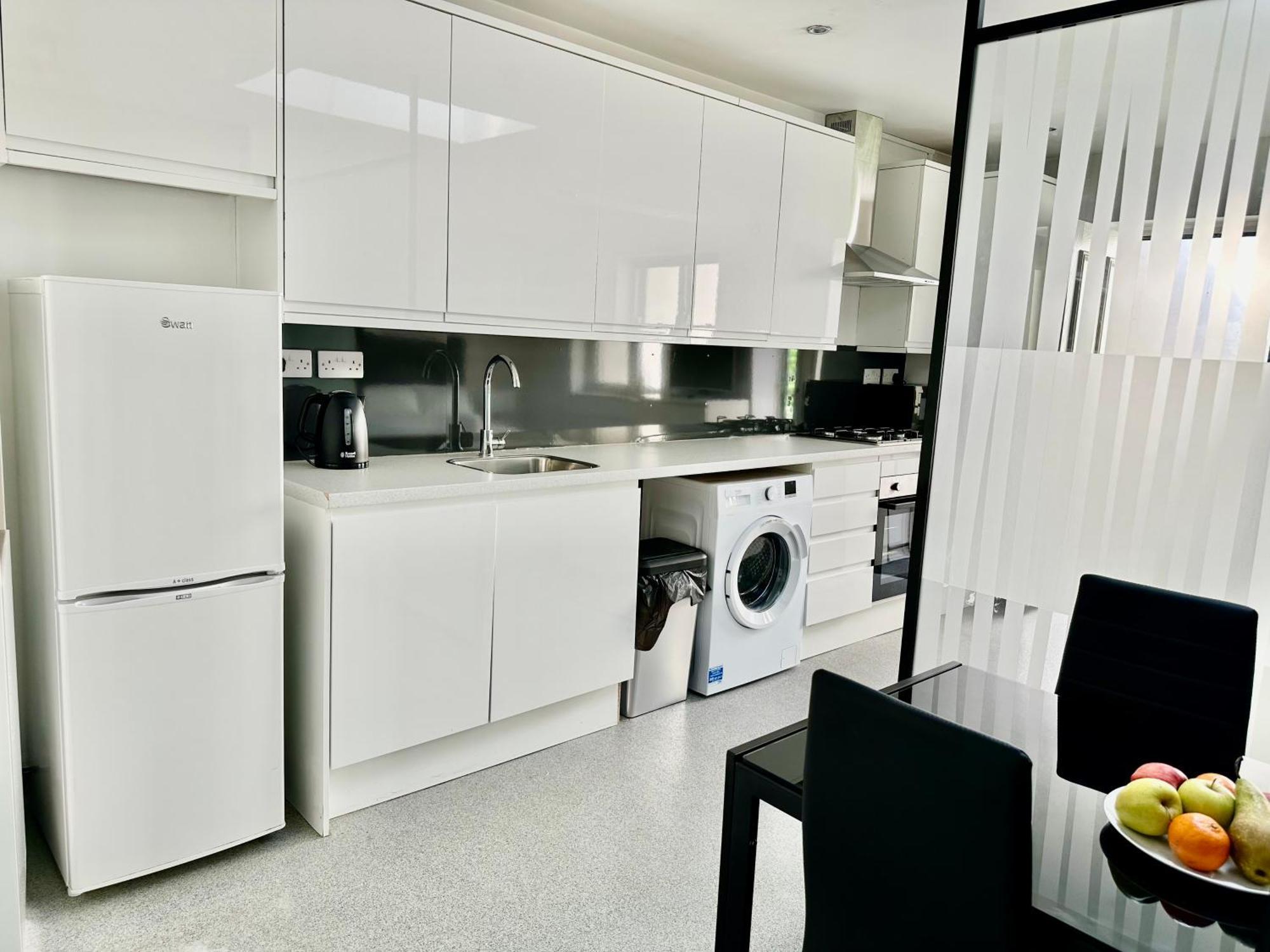 Westferry Two Apartment Londra Exterior foto