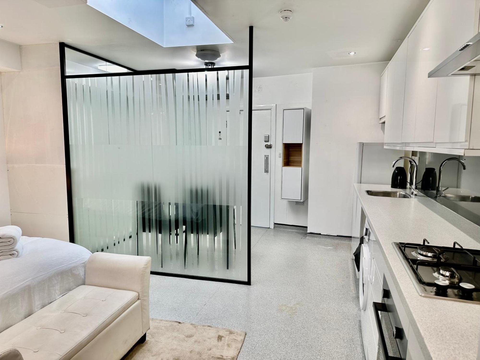 Westferry Two Apartment Londra Exterior foto